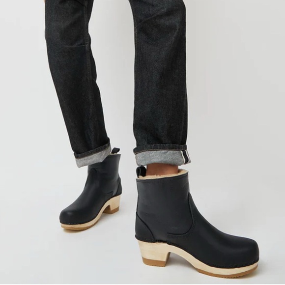 No. 6 5" Pull On Shearling Clog Boot on Mid Heel in Ink Aviator - Picture 11 of 12